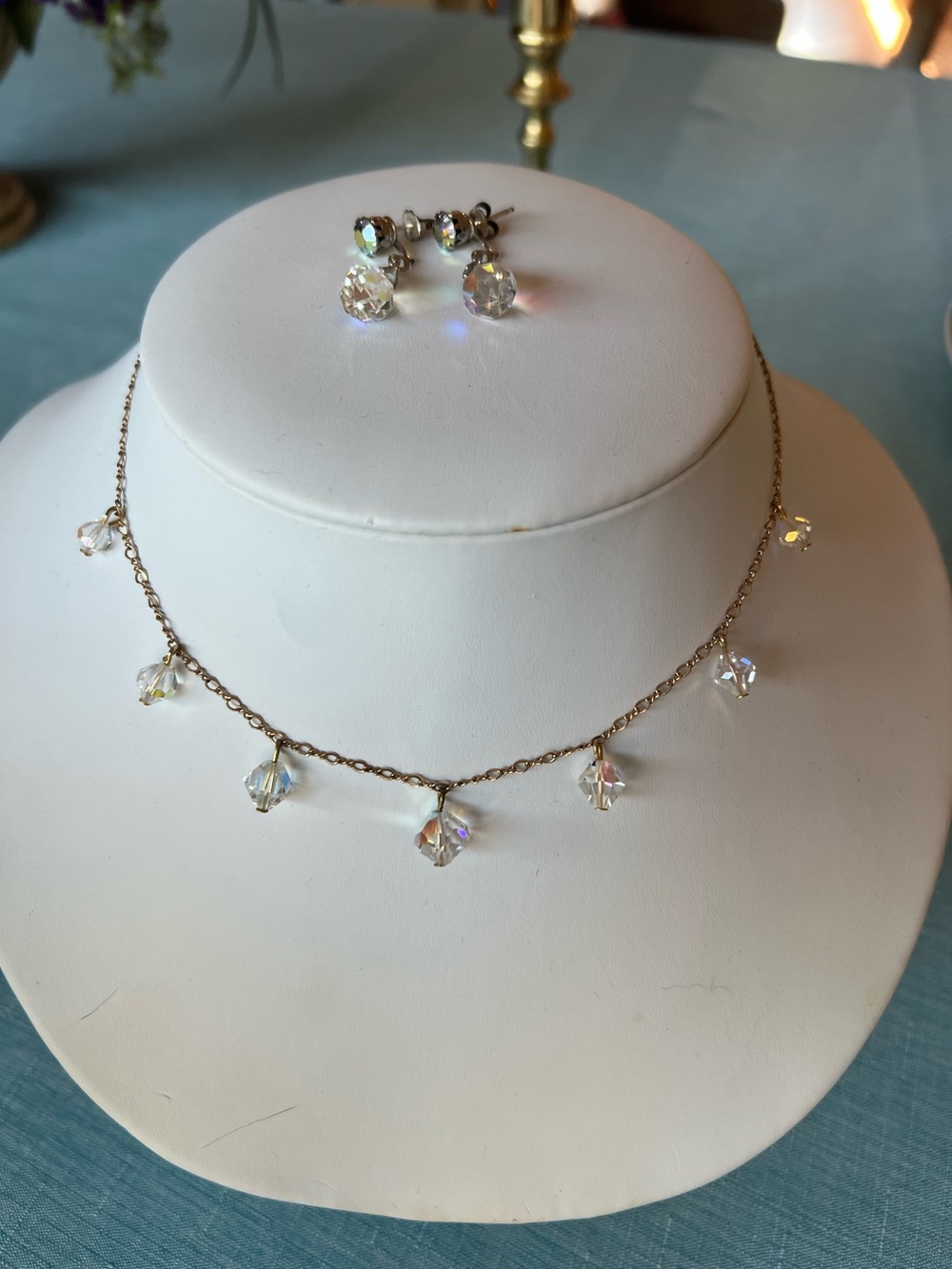 Vintage aurora borealis crystal dangle 16” necklace and earring set
